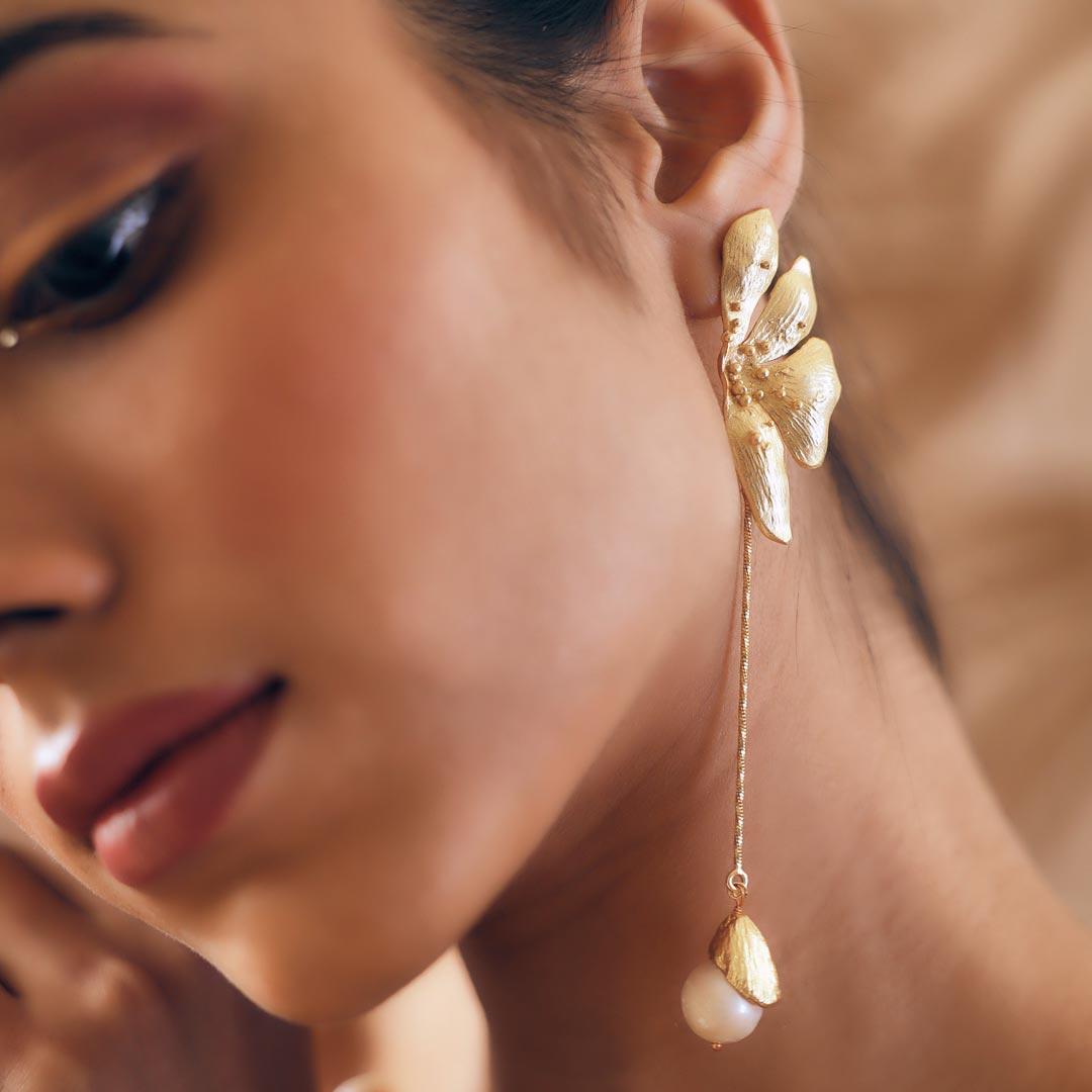 Kashvi Earring by nihiraa